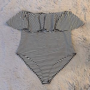 BooHoo- Off the Shoulder Stripped Bodysuit size 20